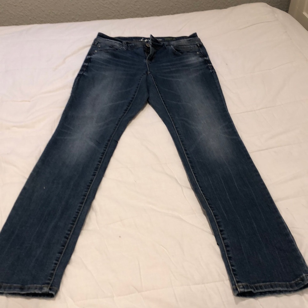 Inc denim straight leg jeans  👖!* MULTIPLE PAIRS!